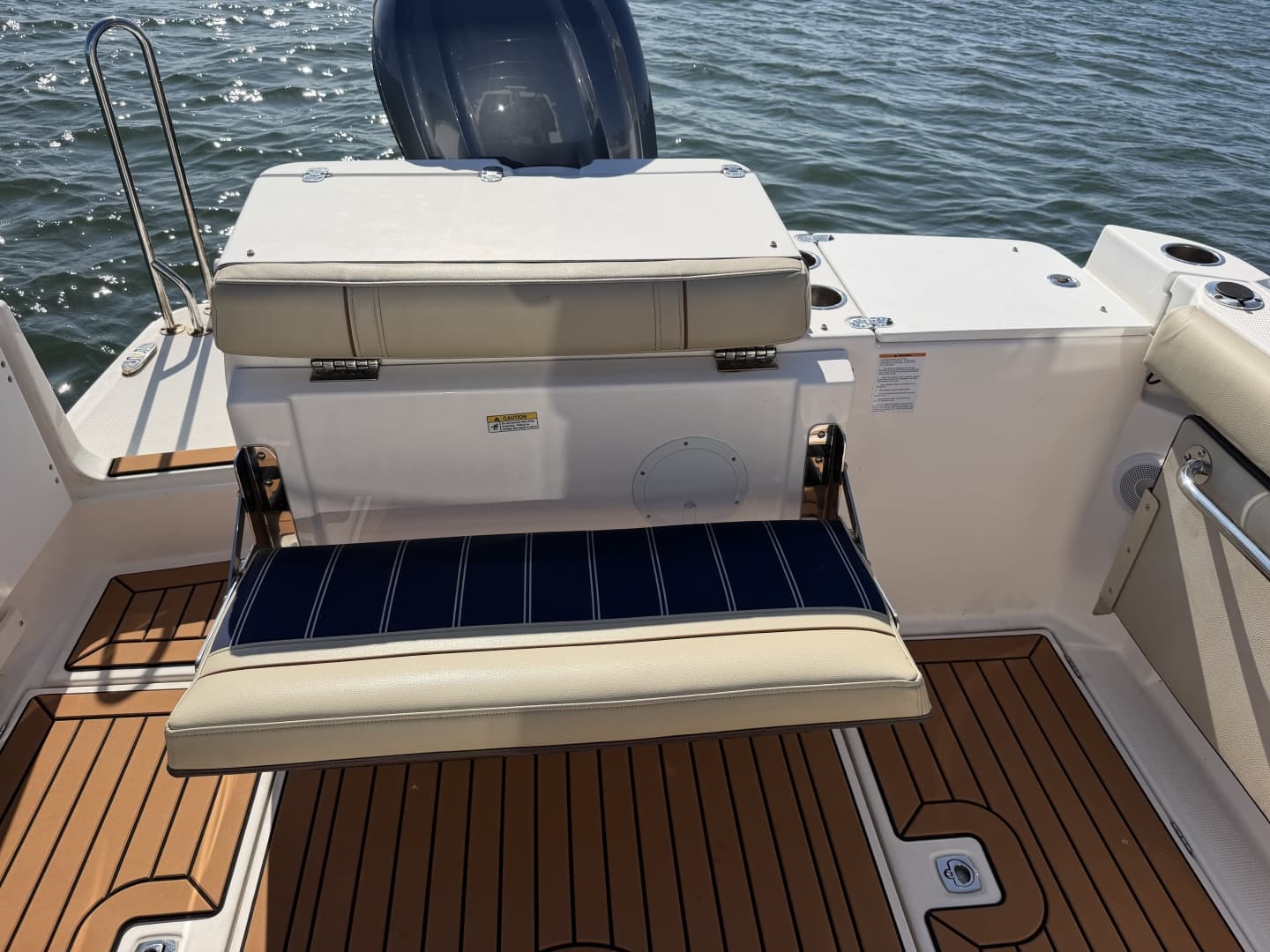2023 Ranger Tugs 