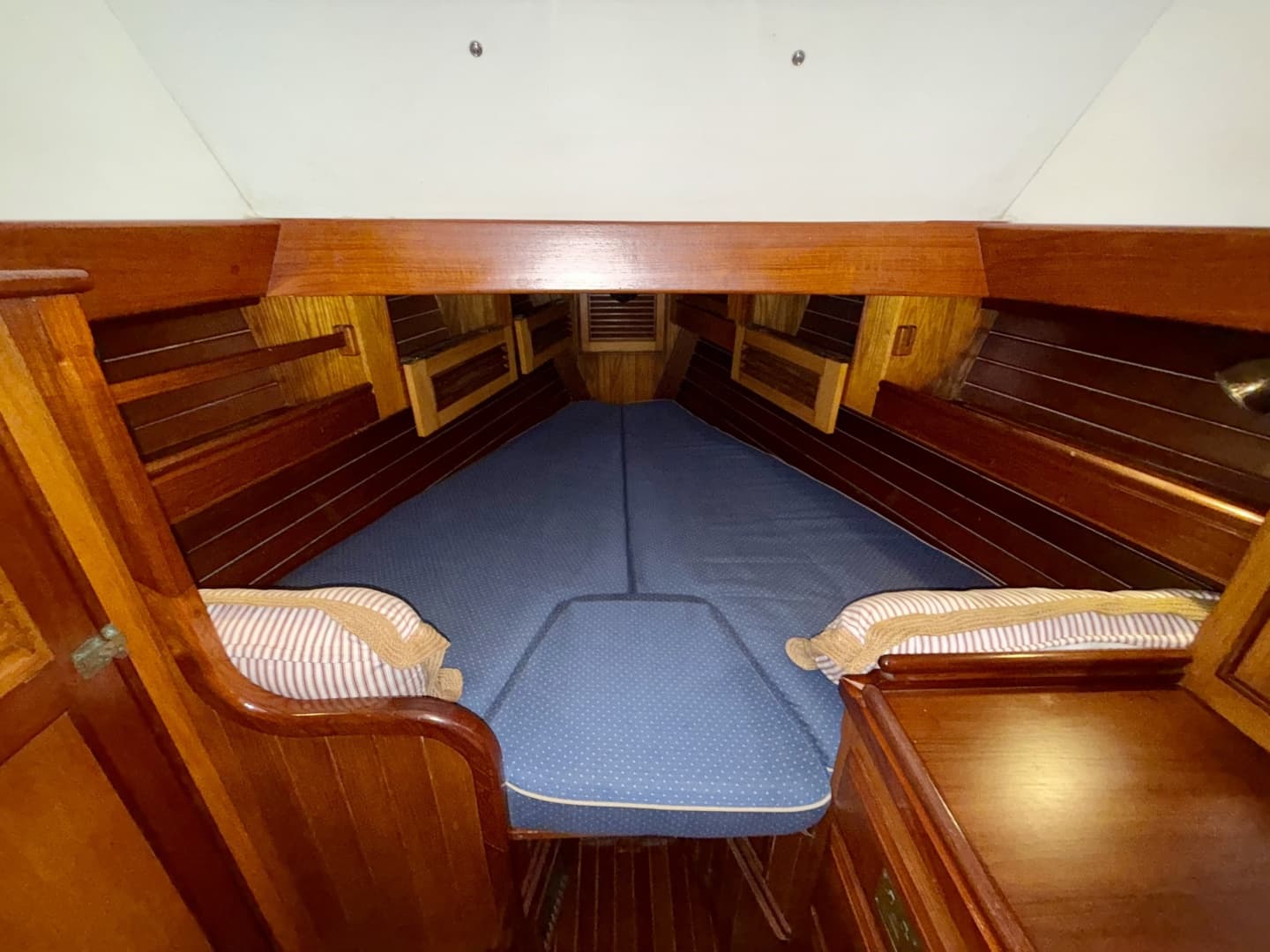 1984 Shannon Aegean 51