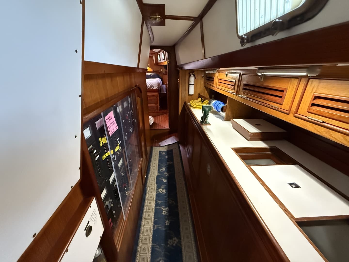 1984 Shannon Aegean 51