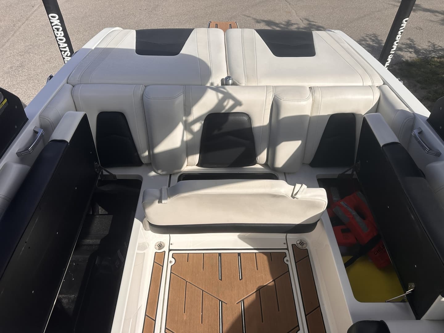 2019 Malibu 21 MLX WakeSetter