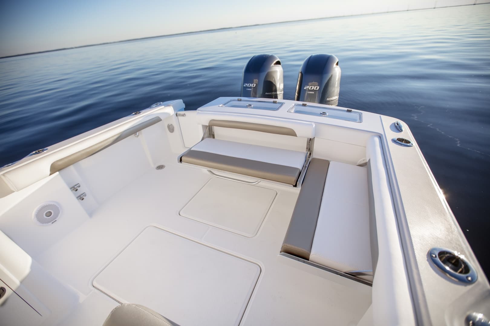 Albemarle 27 Dual Console