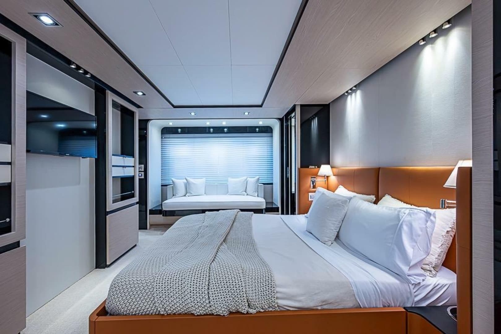 2017 Azimut 80