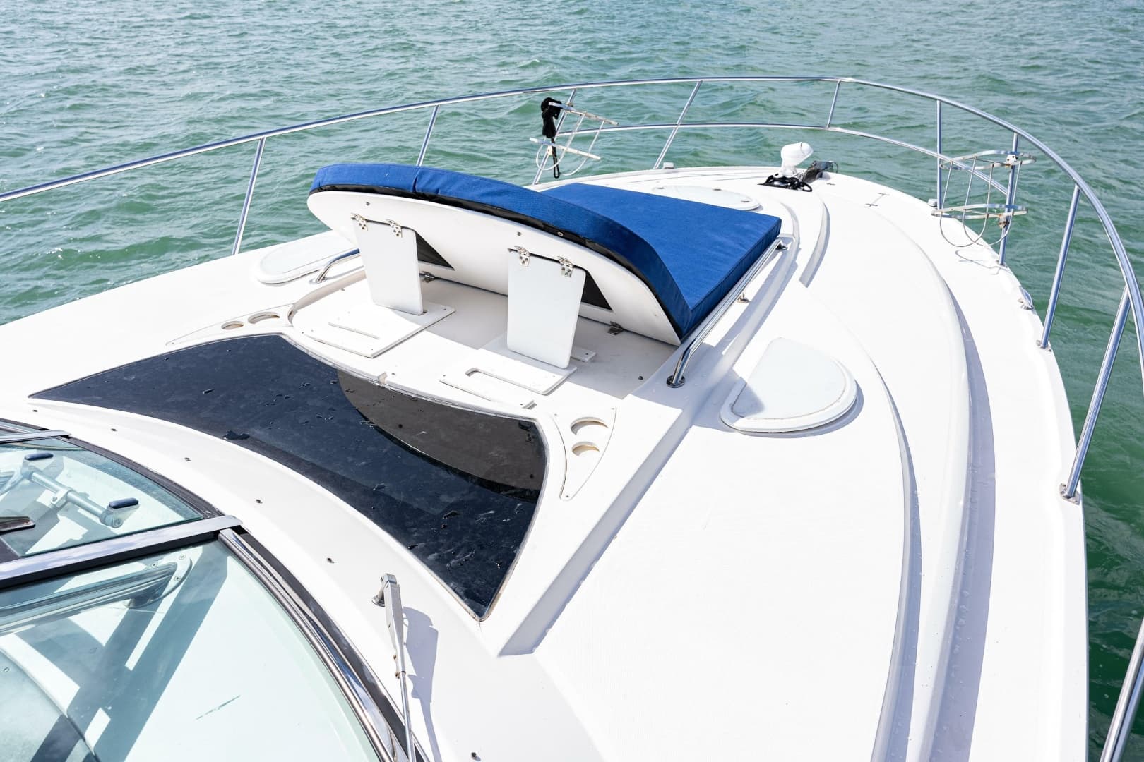 2008 Monterey 400 Sport Yacht