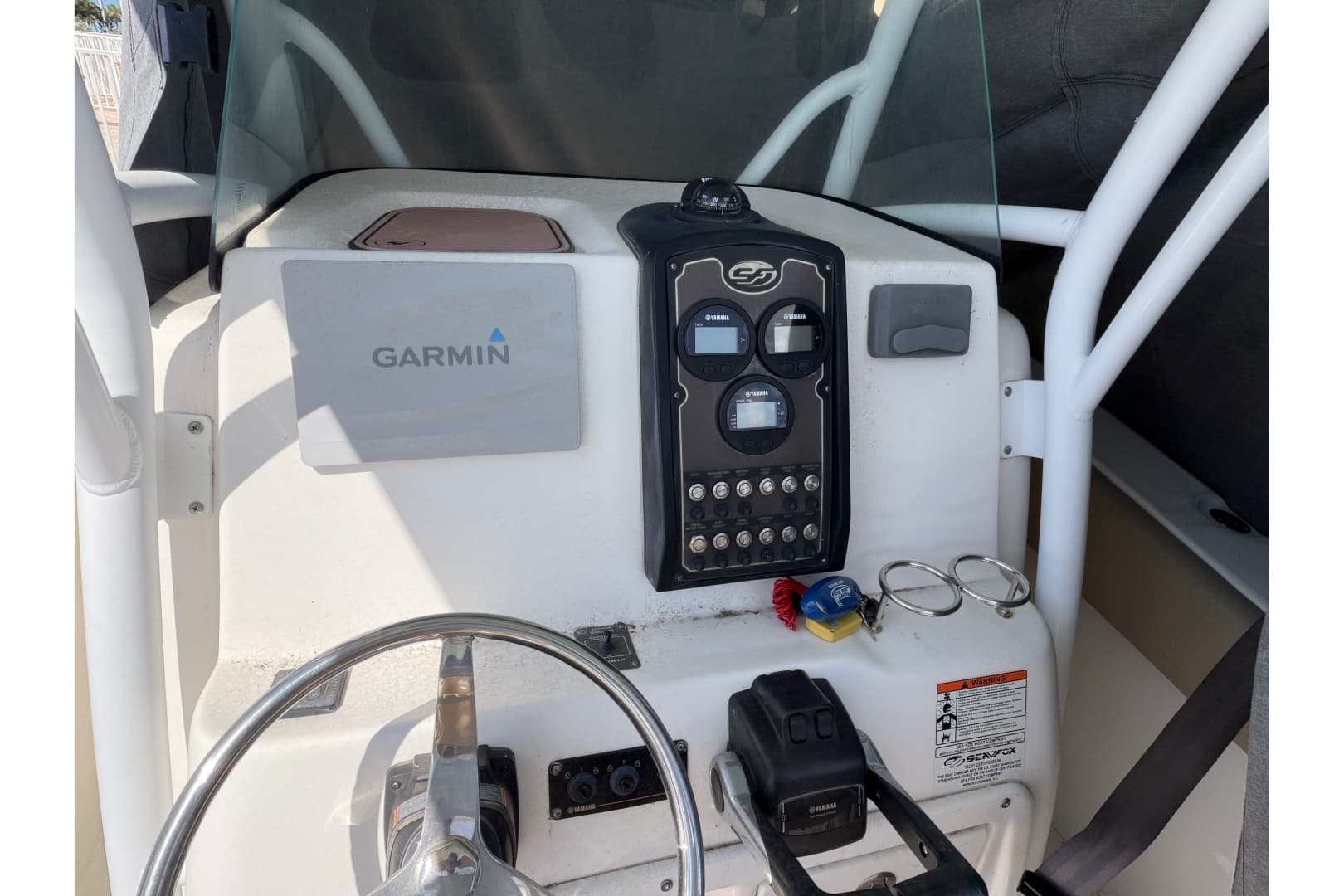 2017 Sea Fox 266 Commander
