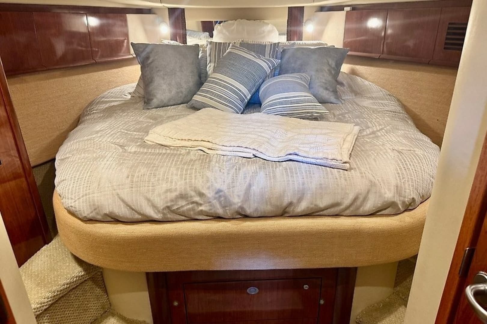 2005 Sea Ray 390 Sundancer