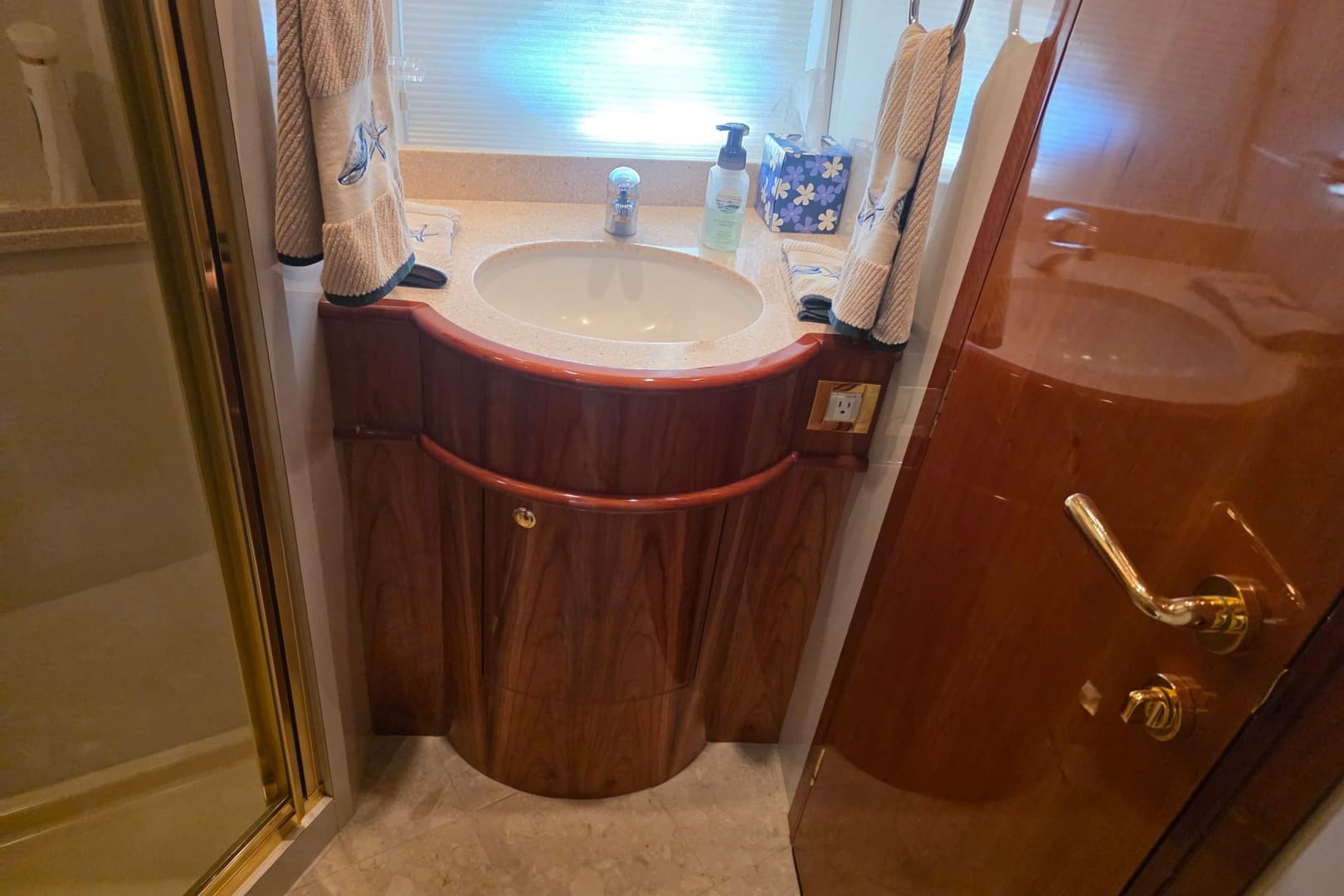 2002 Neptunus 56 Flybridge
