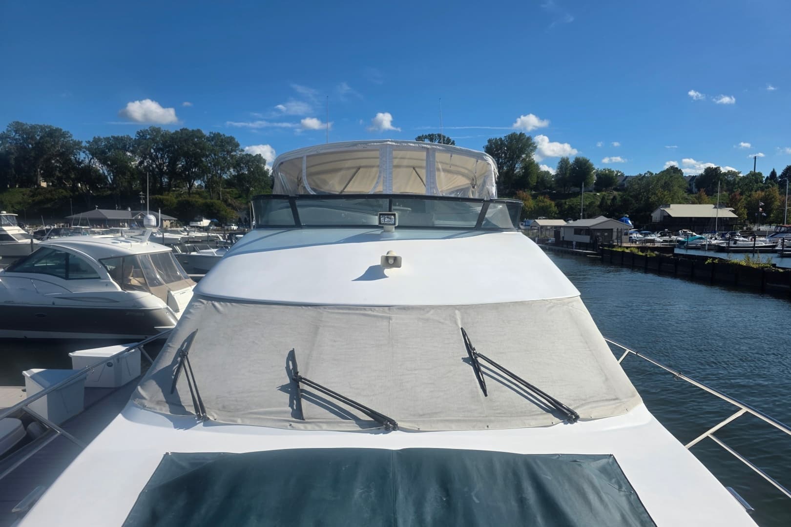2002 Neptunus 56 Flybridge