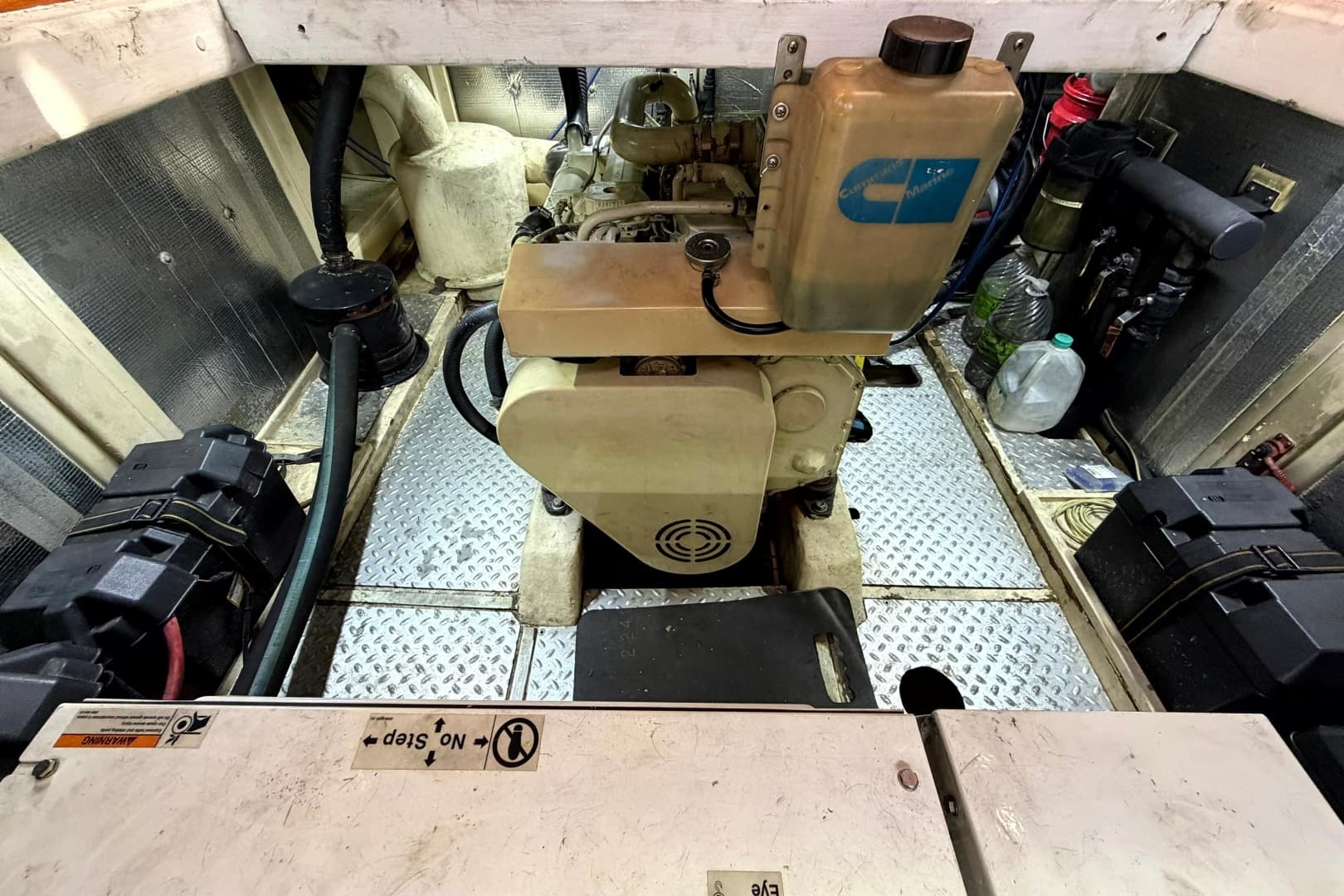 1998 Heritage East 36 Sundeck Trawler
