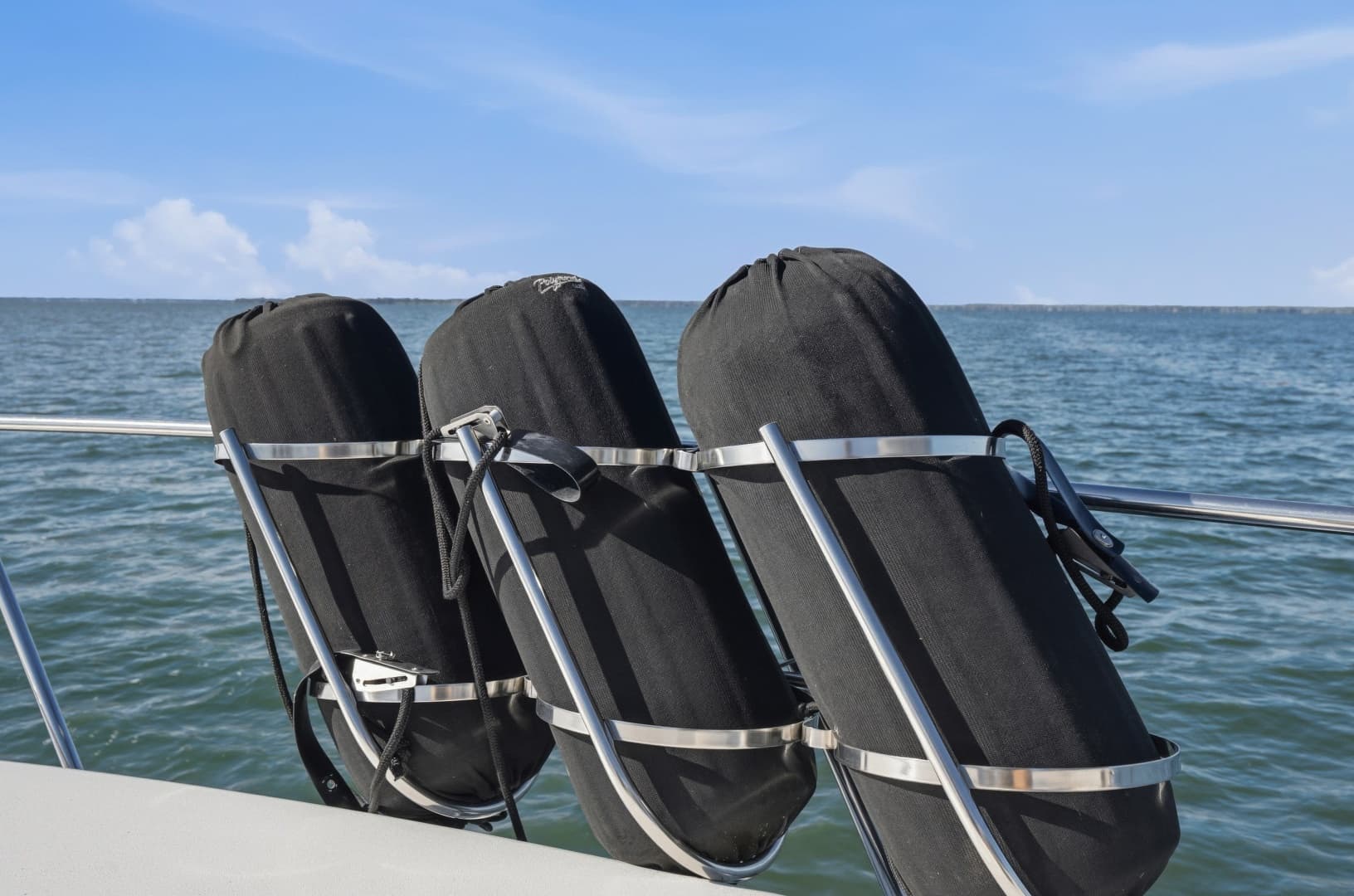 2014 Rinker 400 Express