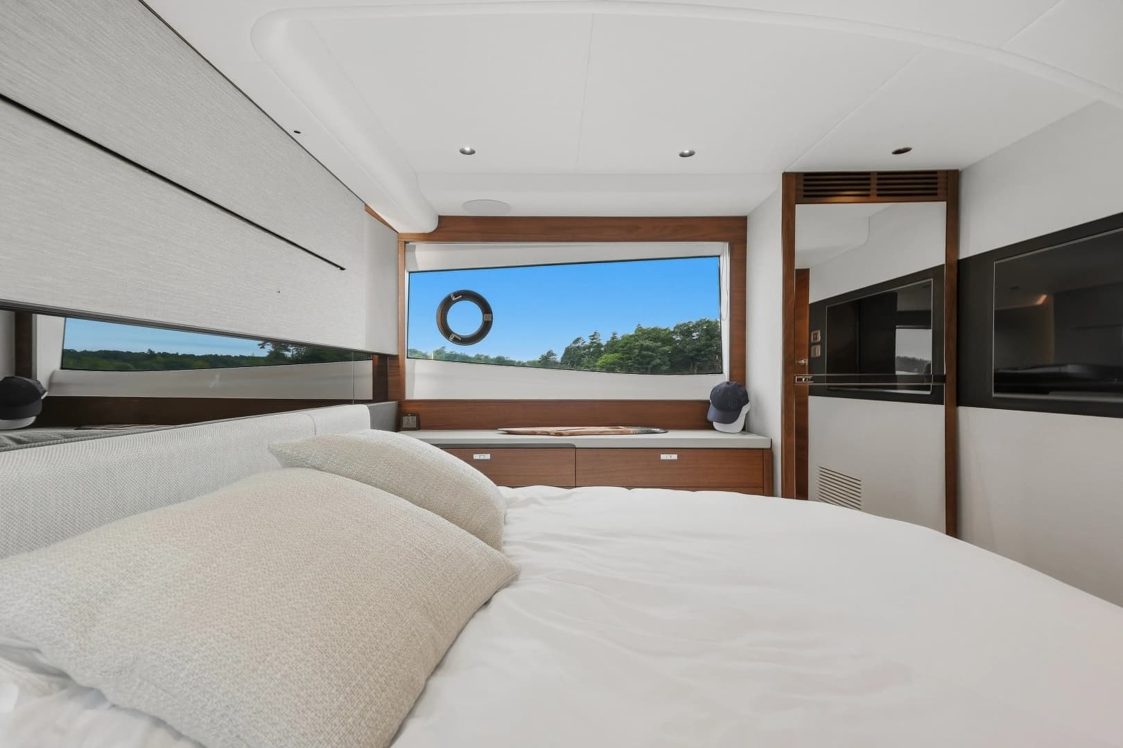 2023 Princess V50 Deck Saloon