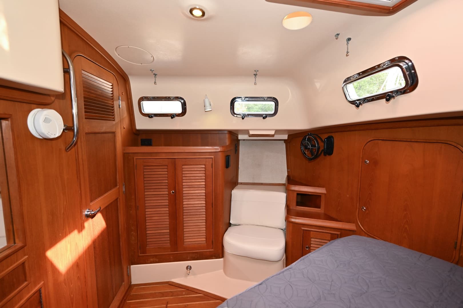 2005 Island Packet 445
