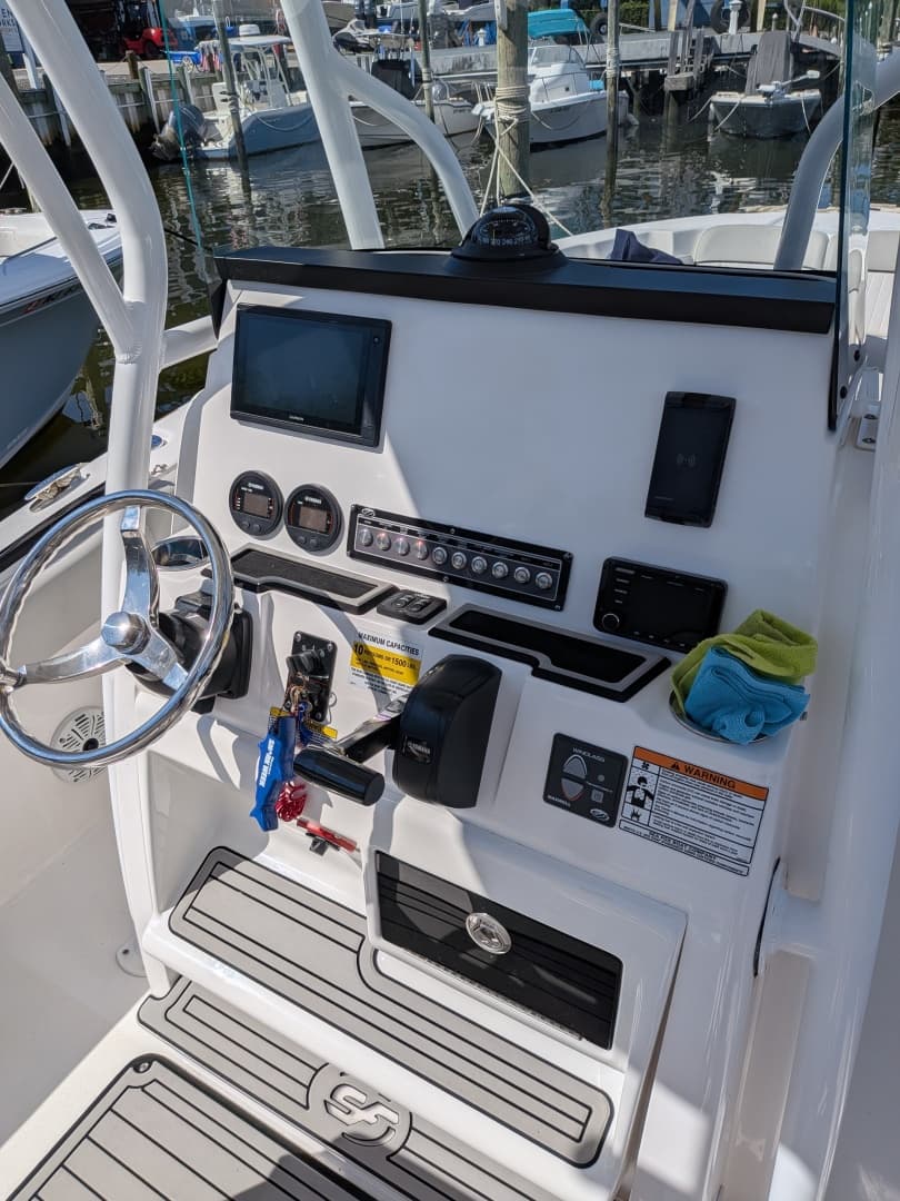2020 Sea Fox 248 Commander