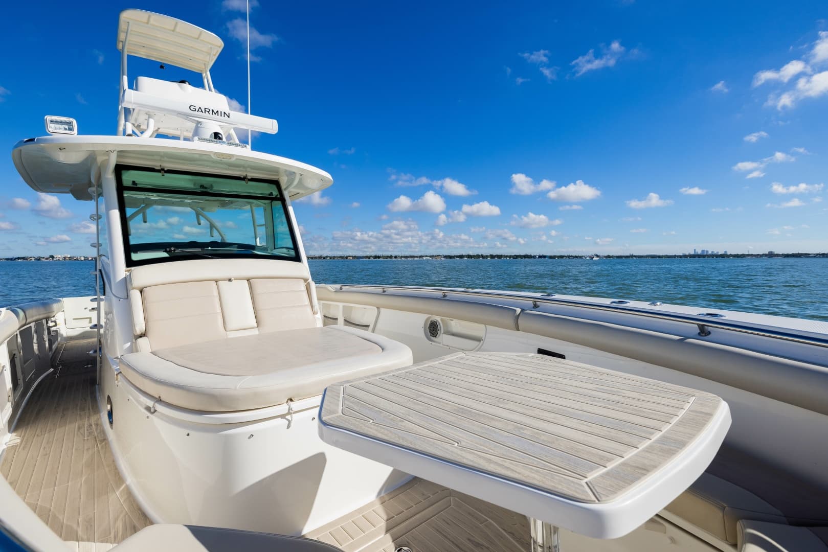 2017 Boston Whaler 370 Outrage