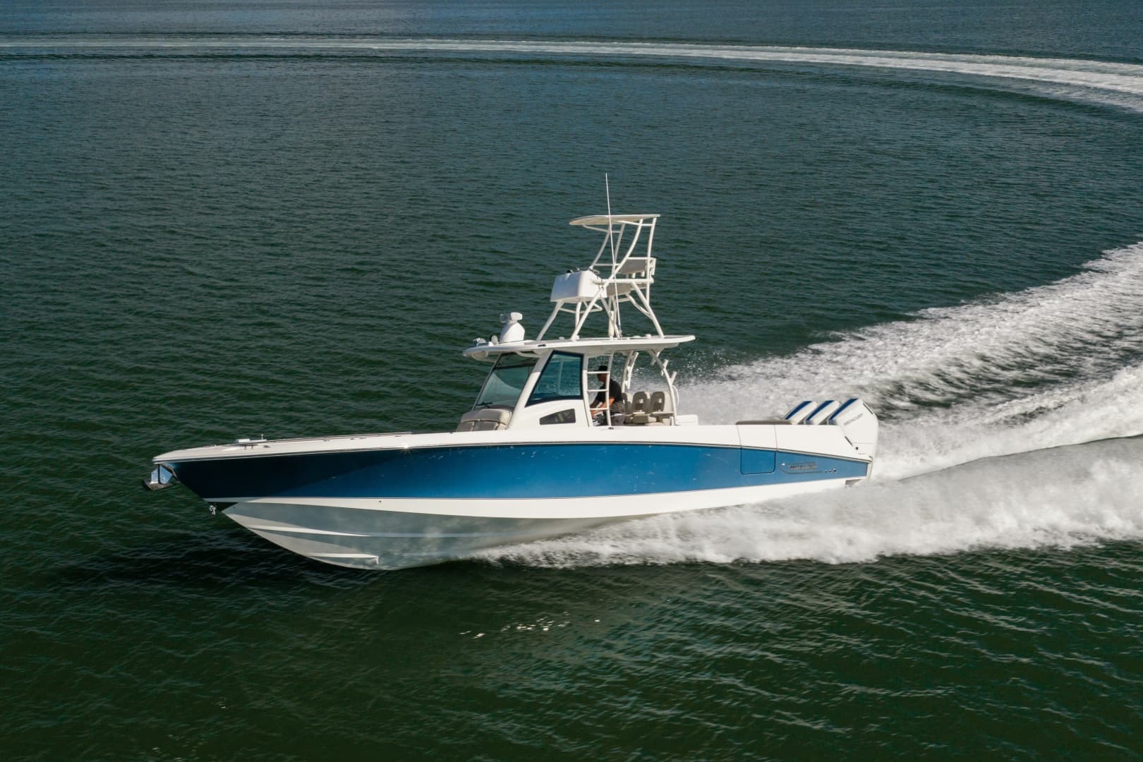 2017 Boston Whaler 370 Outrage
