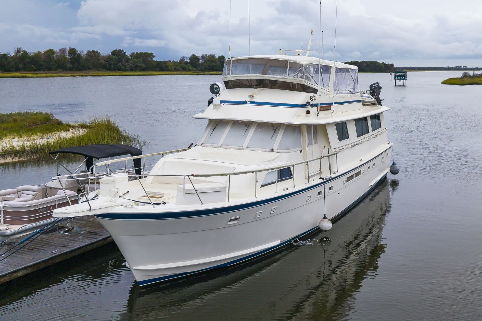 63Hatteras1987_102