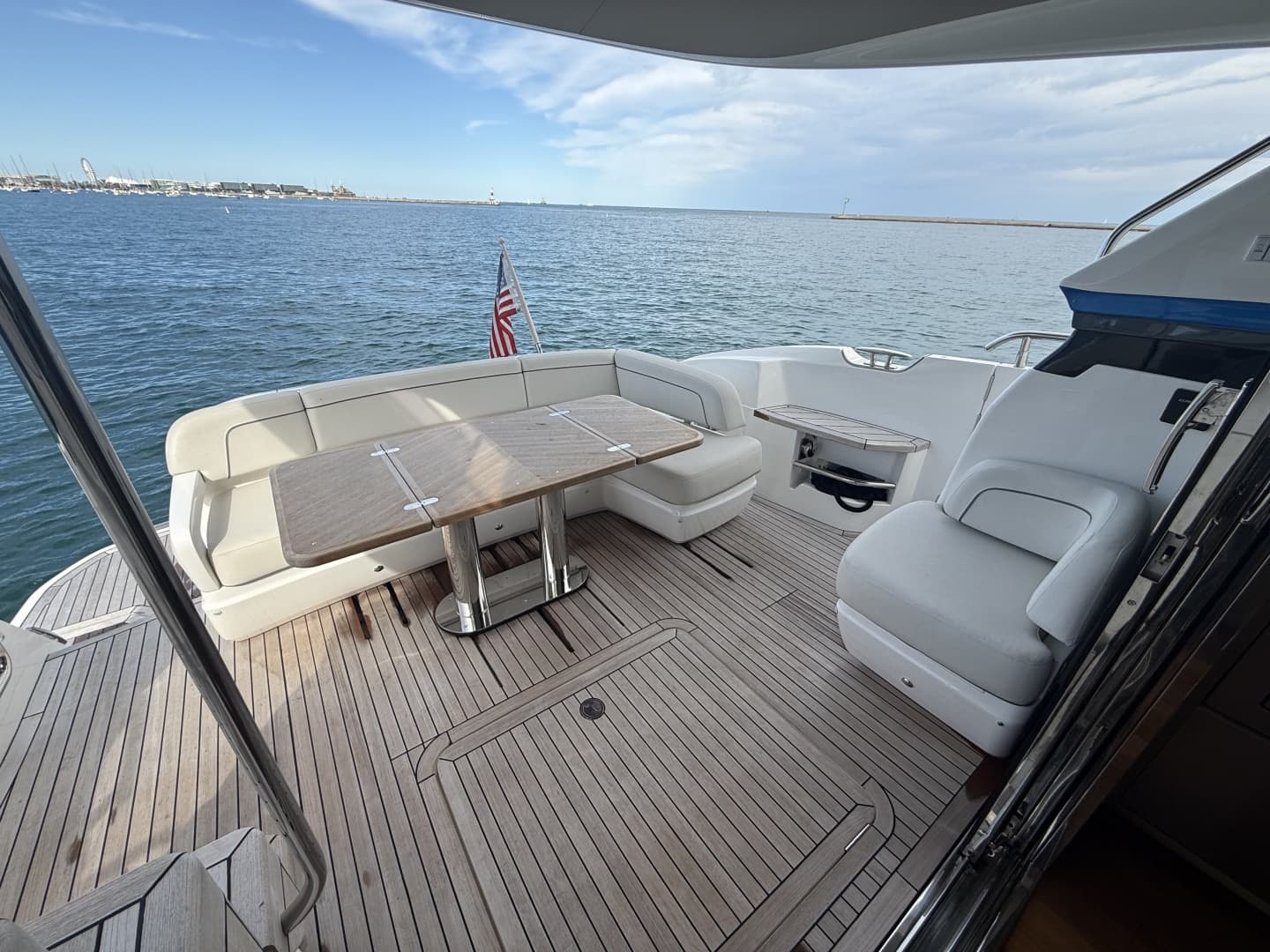 2023 Princess F45