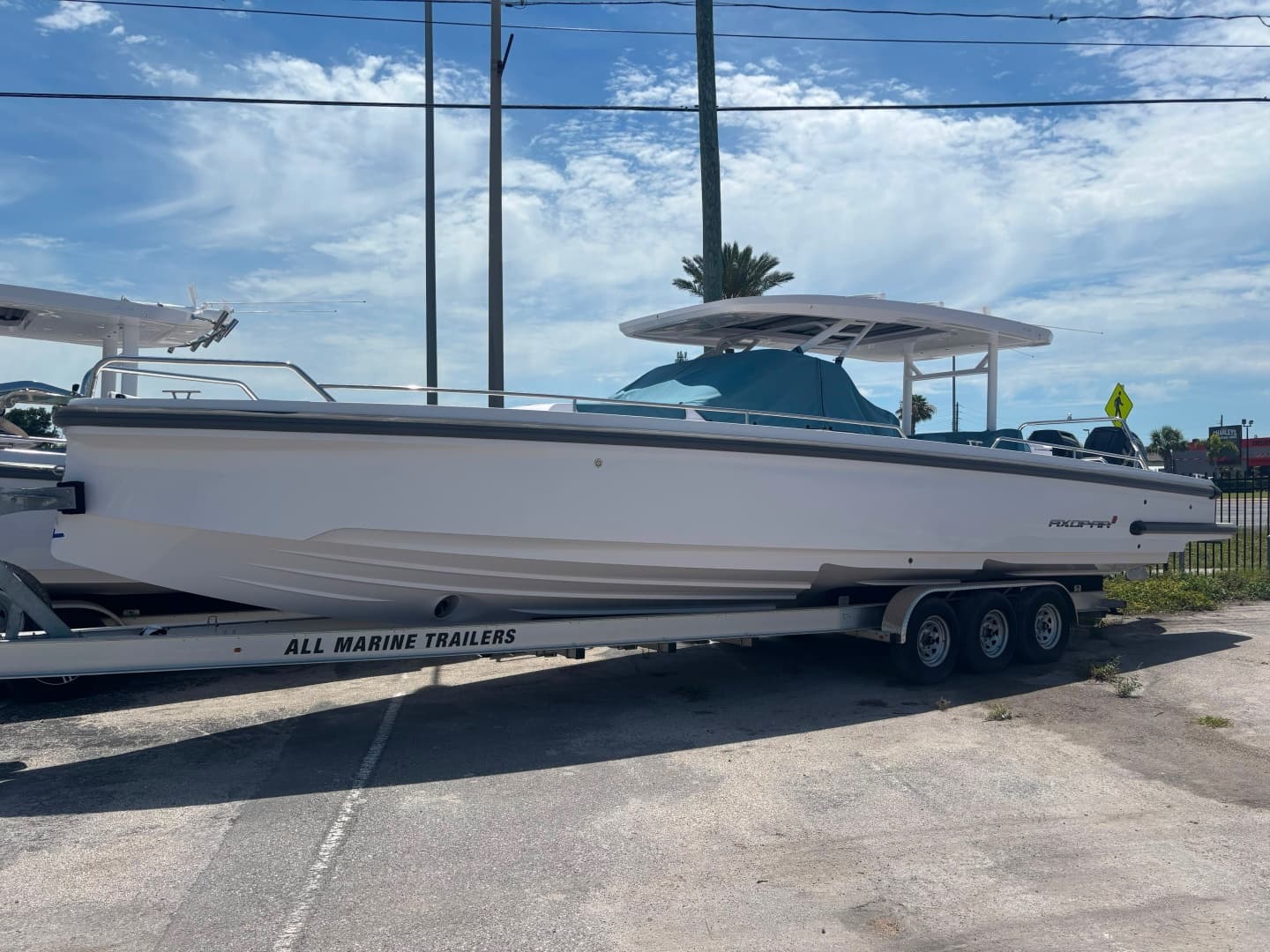 2024 Axopar 37 Sun Top