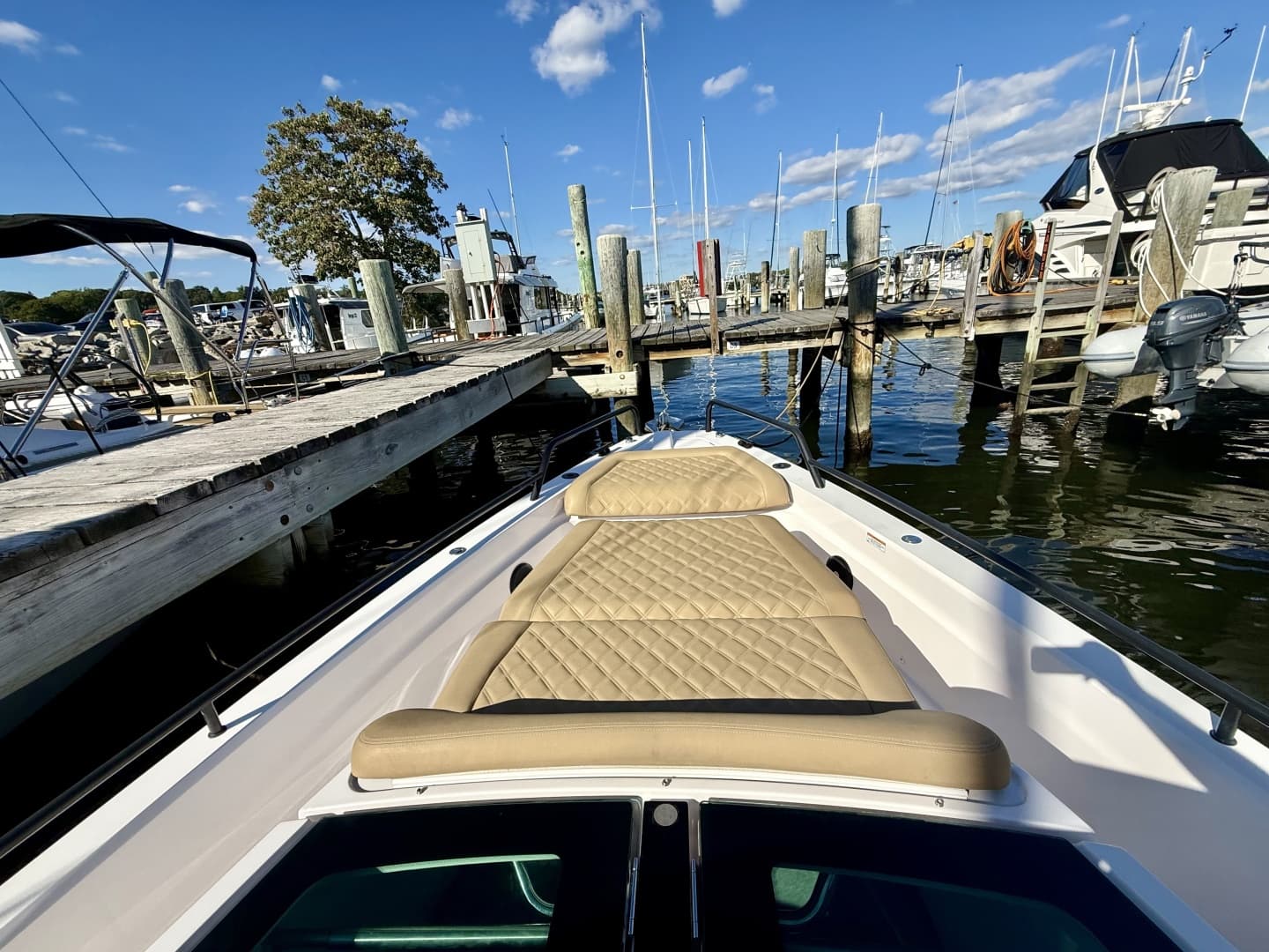 2021 Axopar 37 XC Cross Cabin