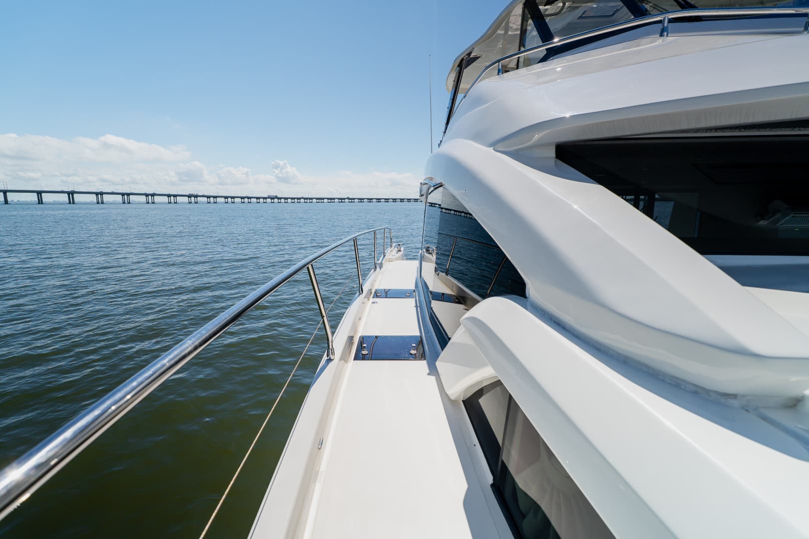 2022 Aquila 54 YACHT