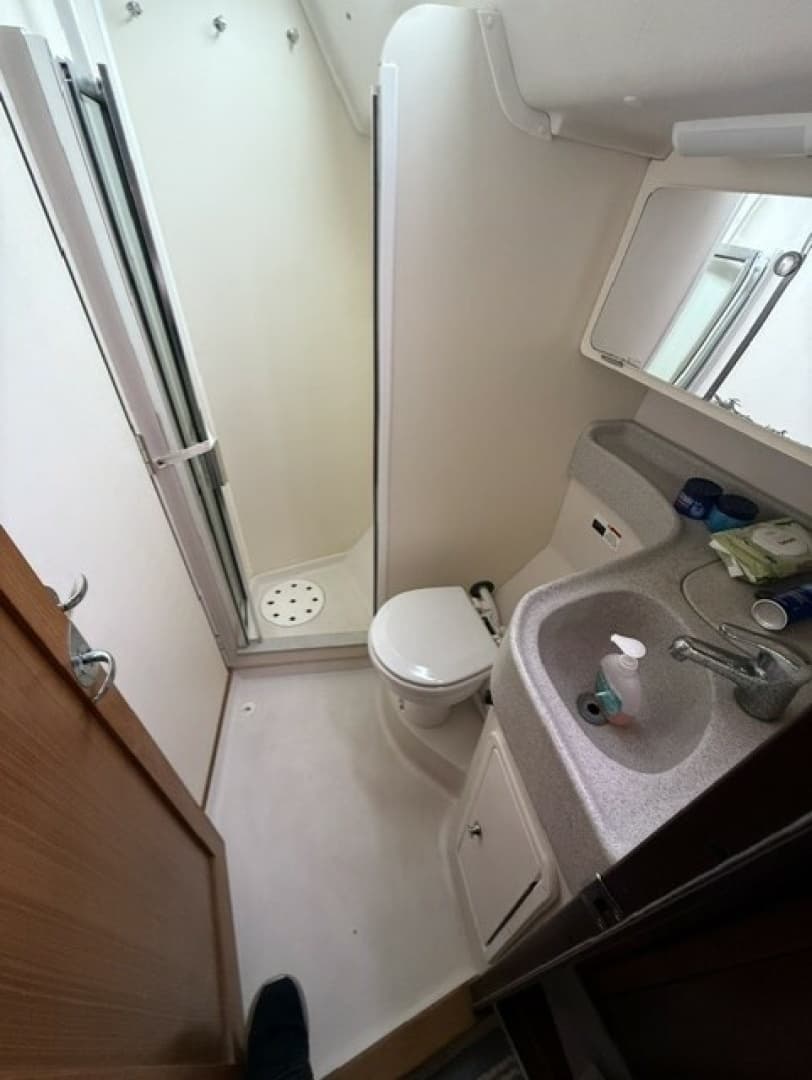 2009 Catalina 387