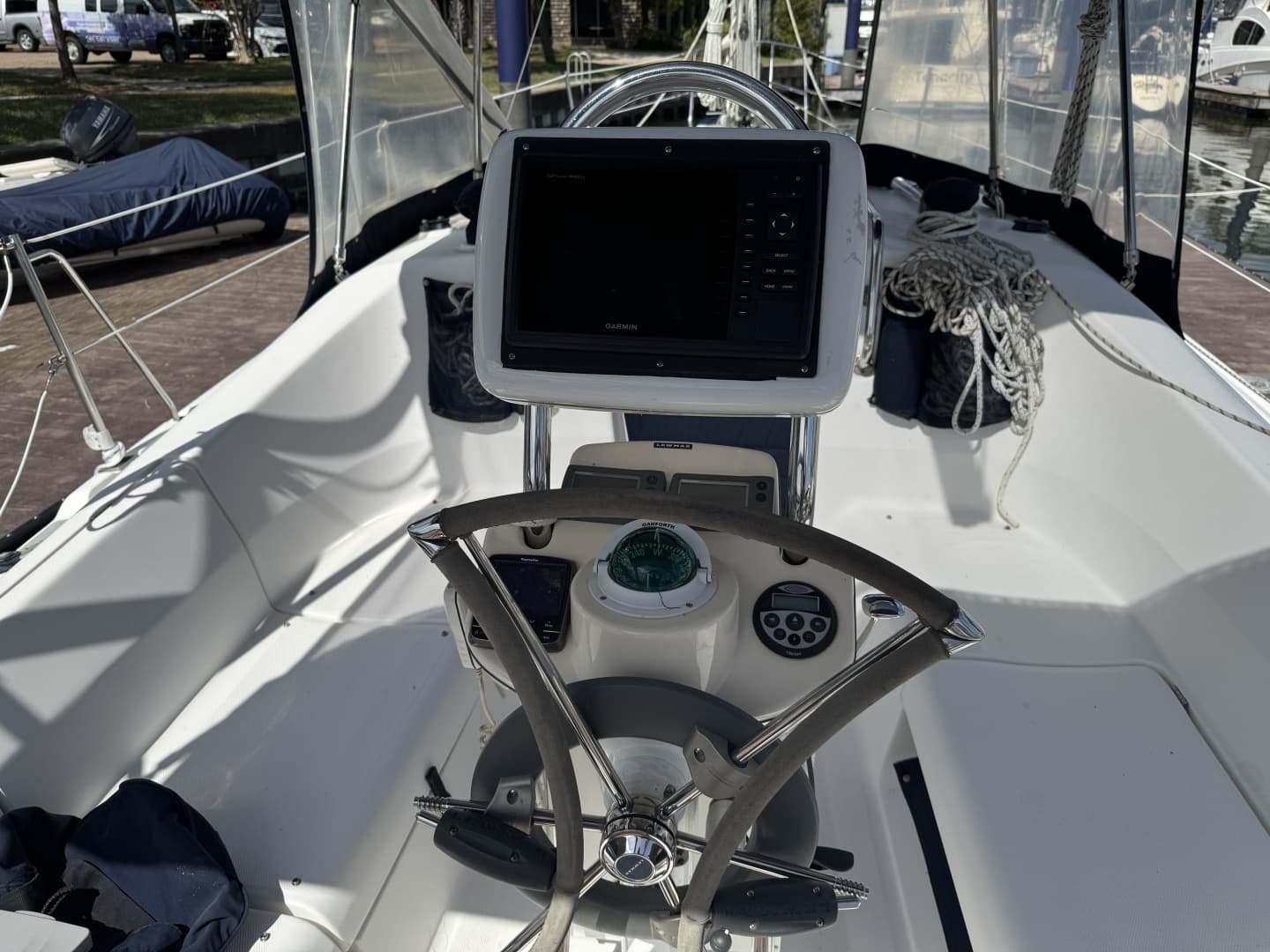 2007 Hunter 31