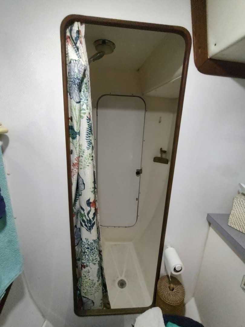 41 Shower Stall