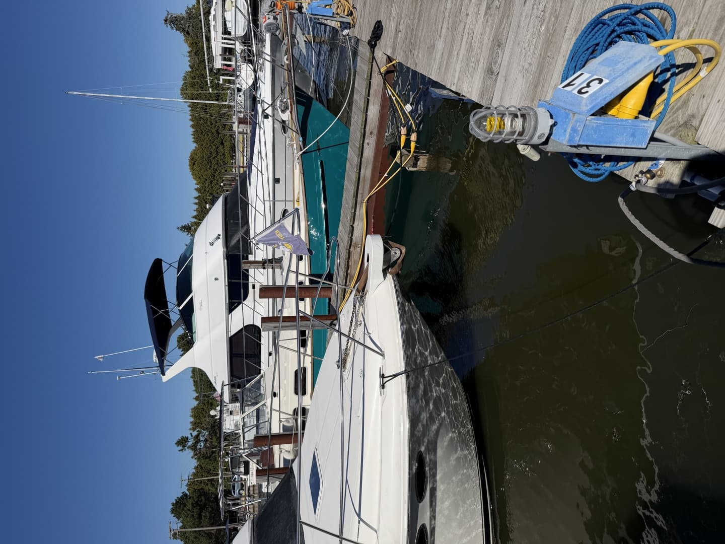 2000 Sea Ray 380 Aft Cabin