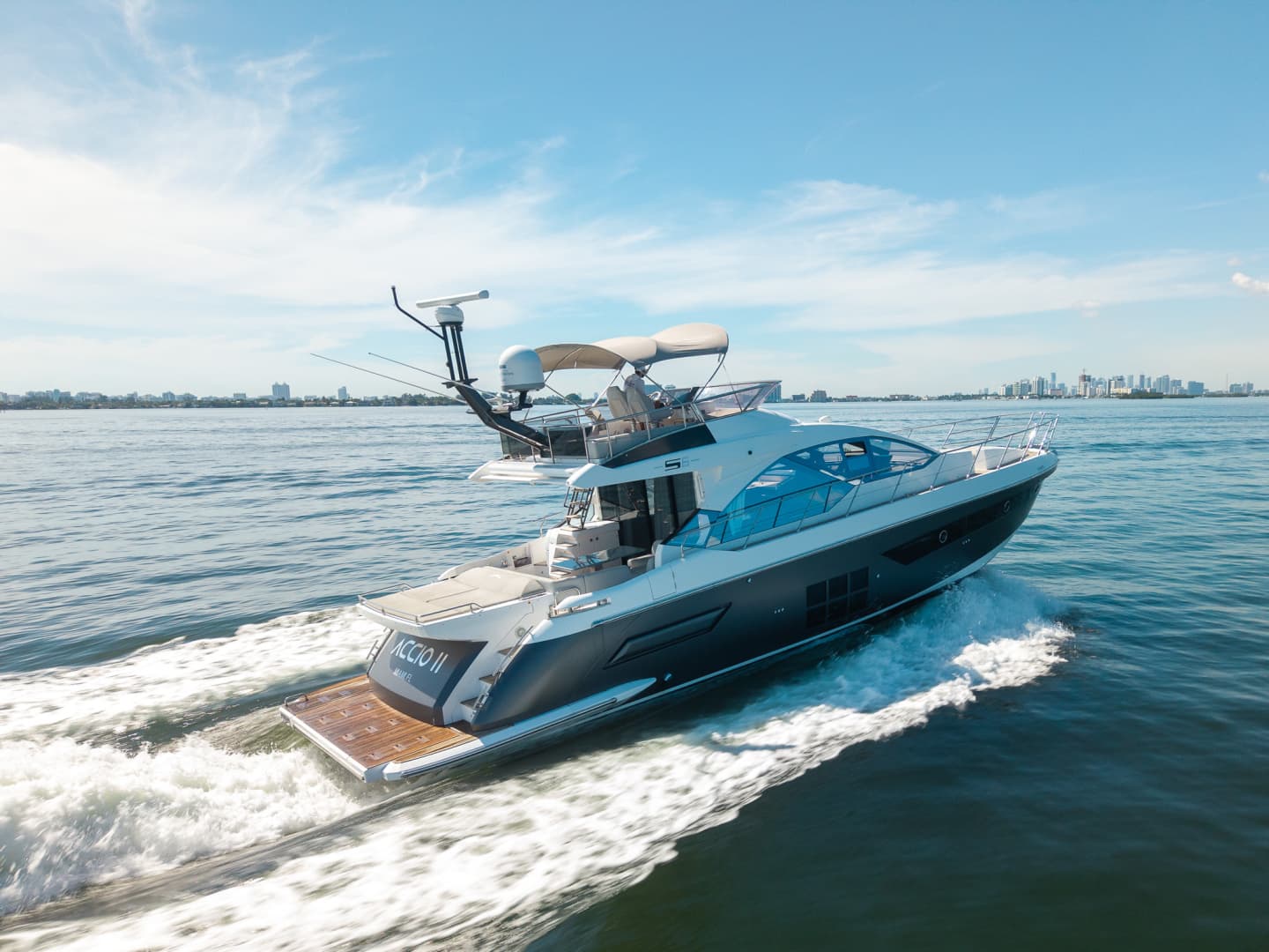 2022 Azimut S6