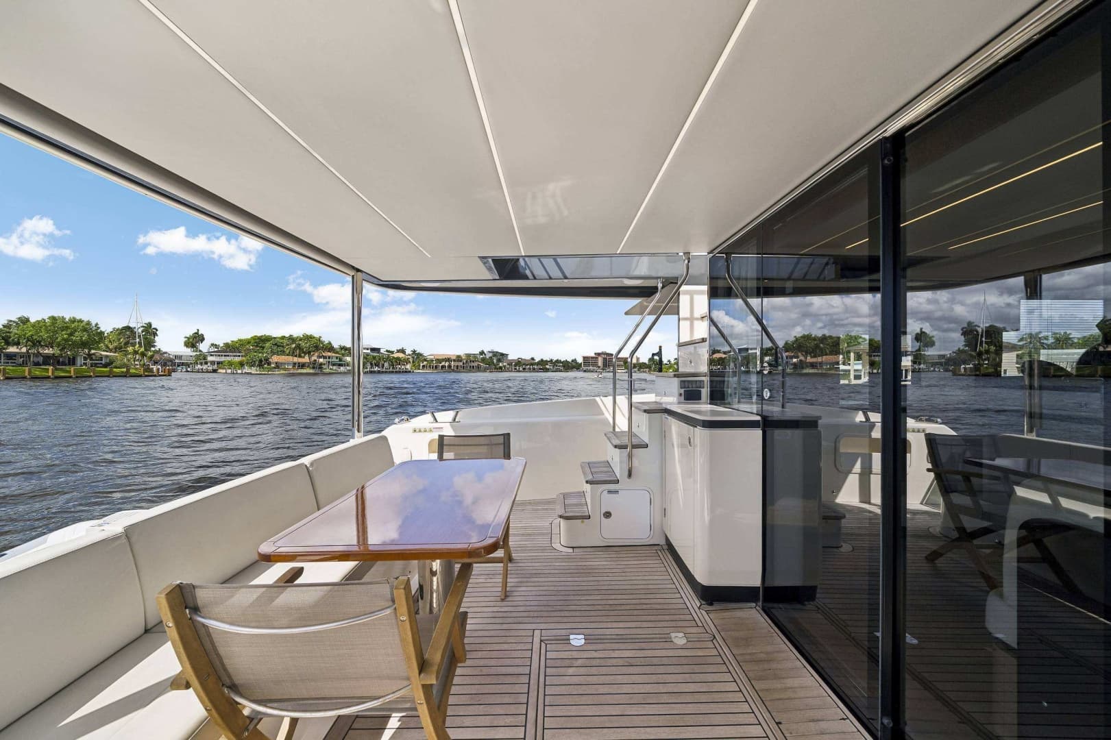 2022 Absolute Navetta 58