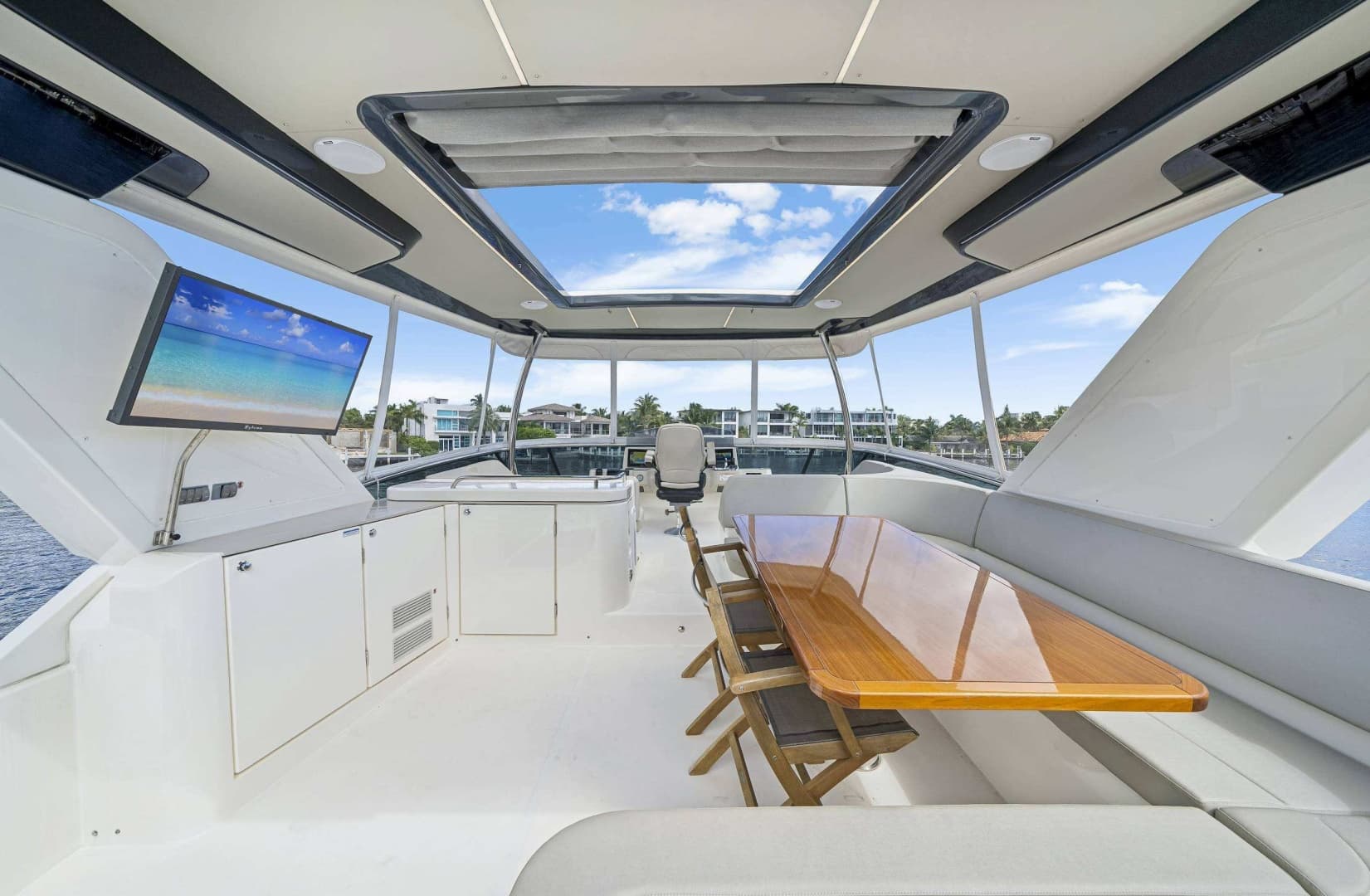 2022 Absolute Navetta 58