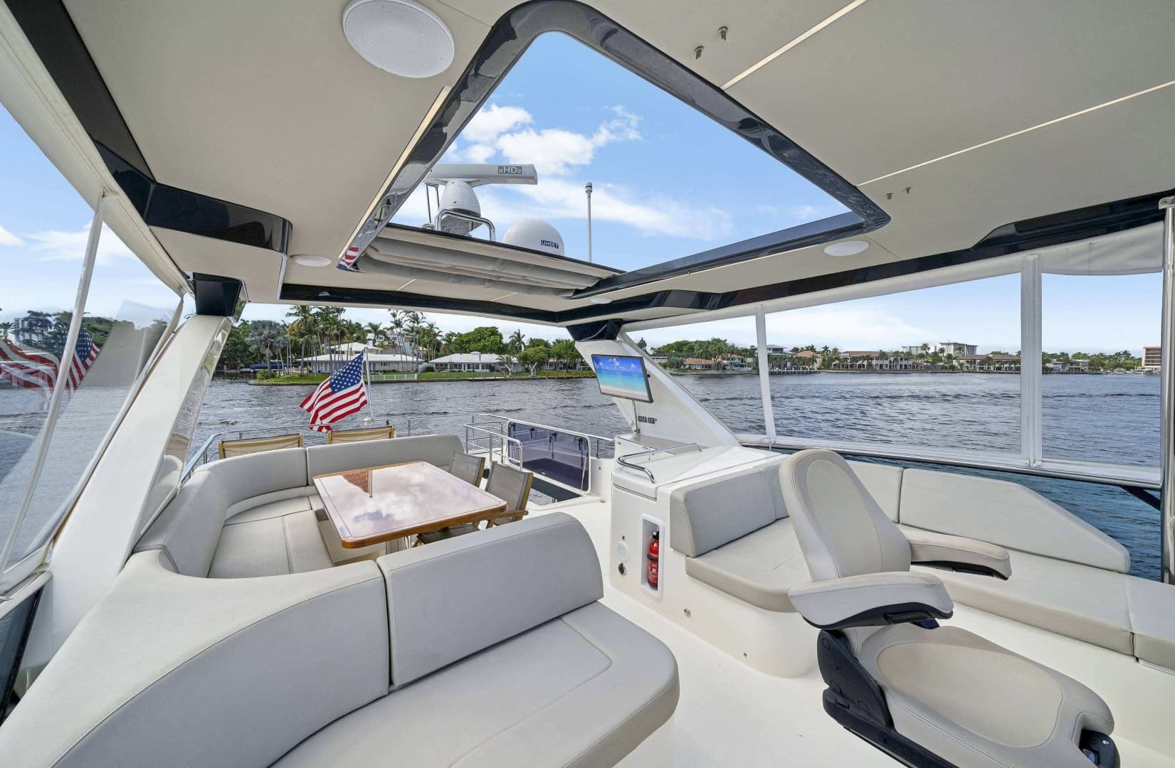 2022 Absolute Navetta 58