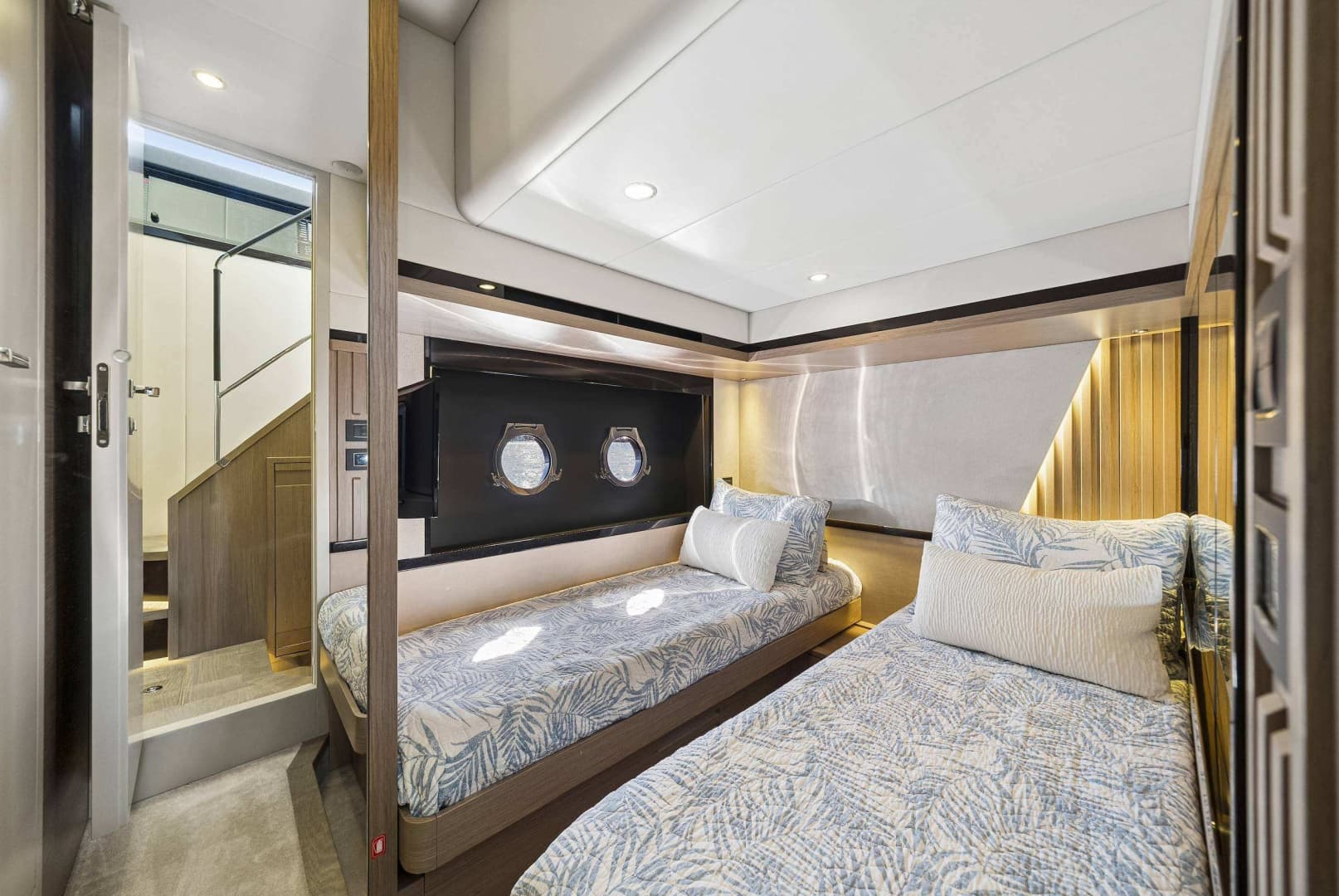 2022 Absolute Navetta 58