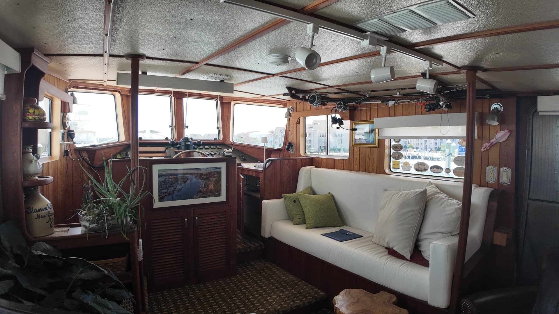 1993 Holland 50 Custom Trawler
