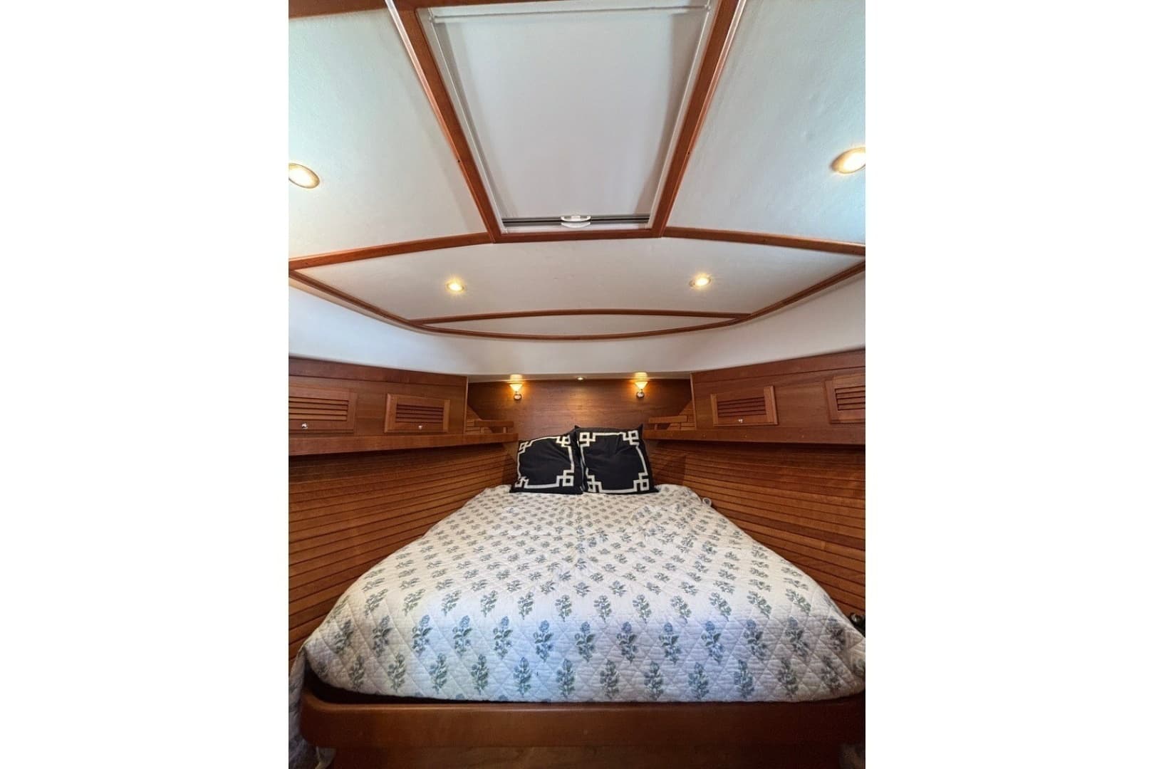 2018 Sabre 42 Express