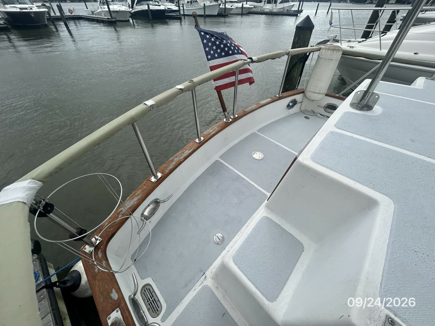 36' Monk aftdeck2