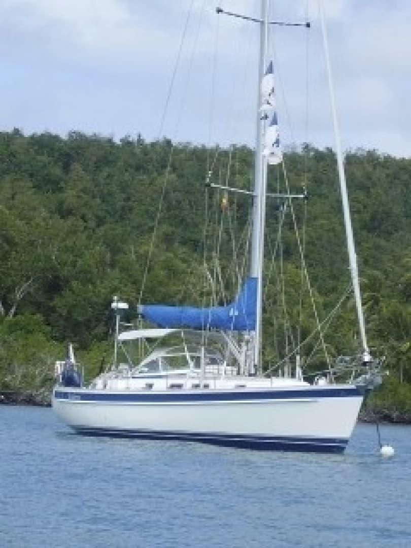 2004 Hallberg-Rassy 43