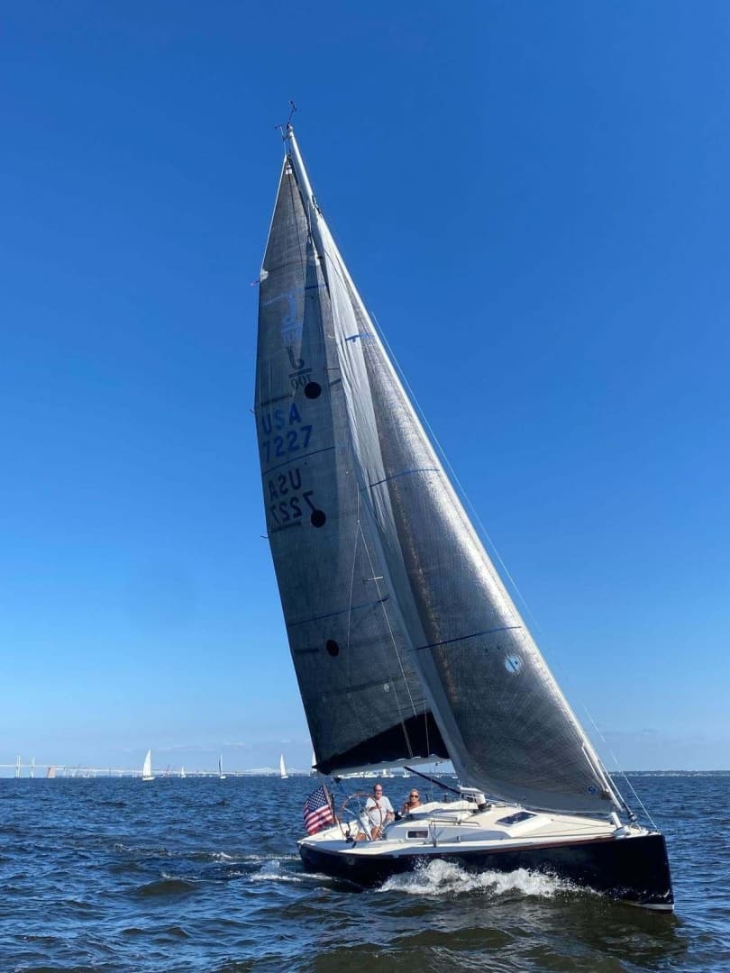 2005 J Boats J100