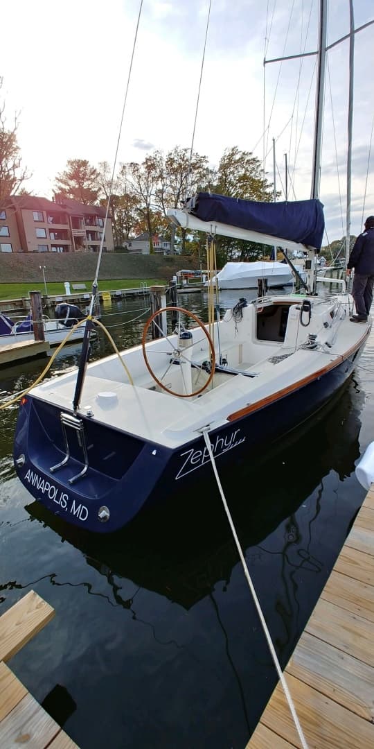 2005 J Boats J100
