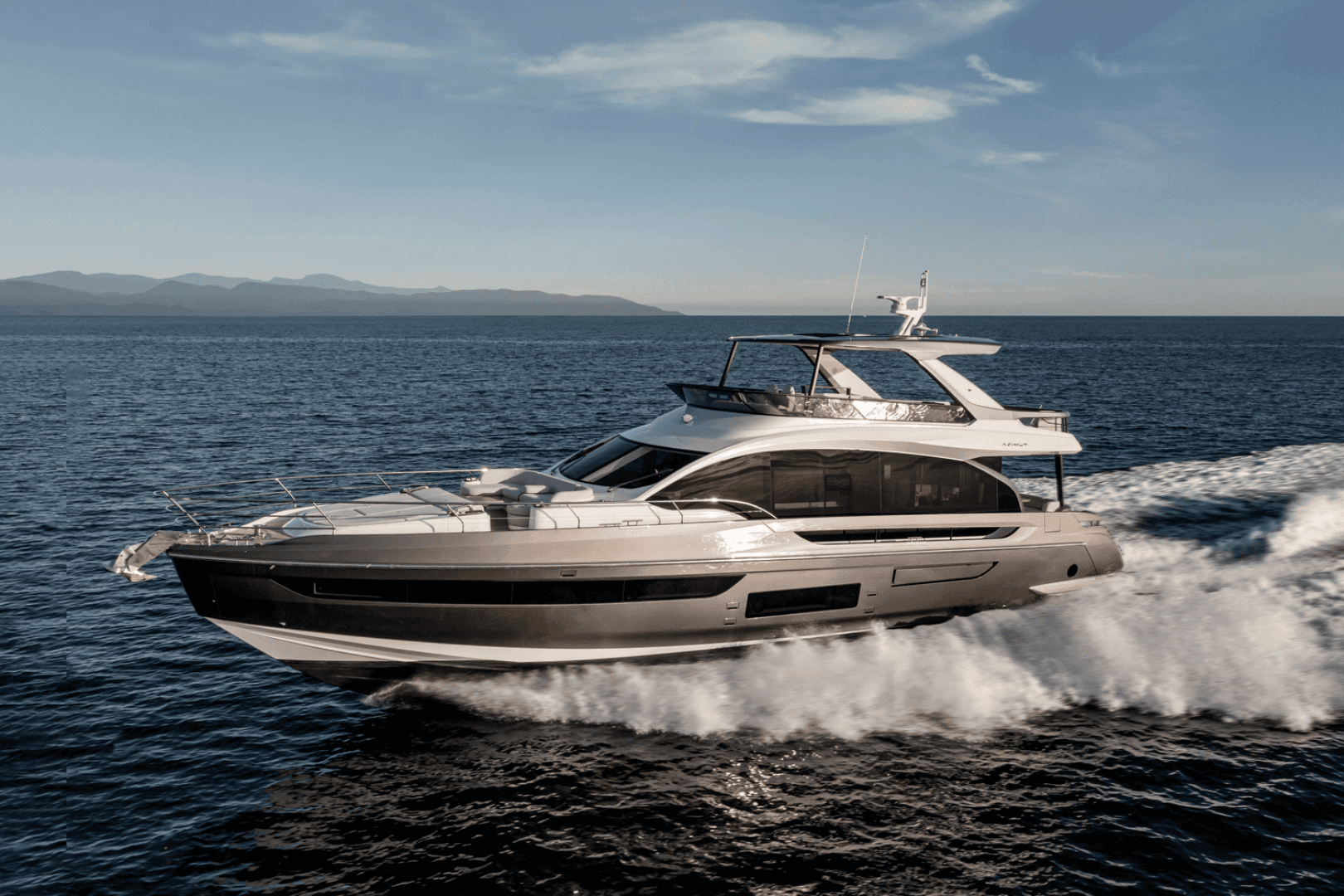 2025 Azimut Fly 72