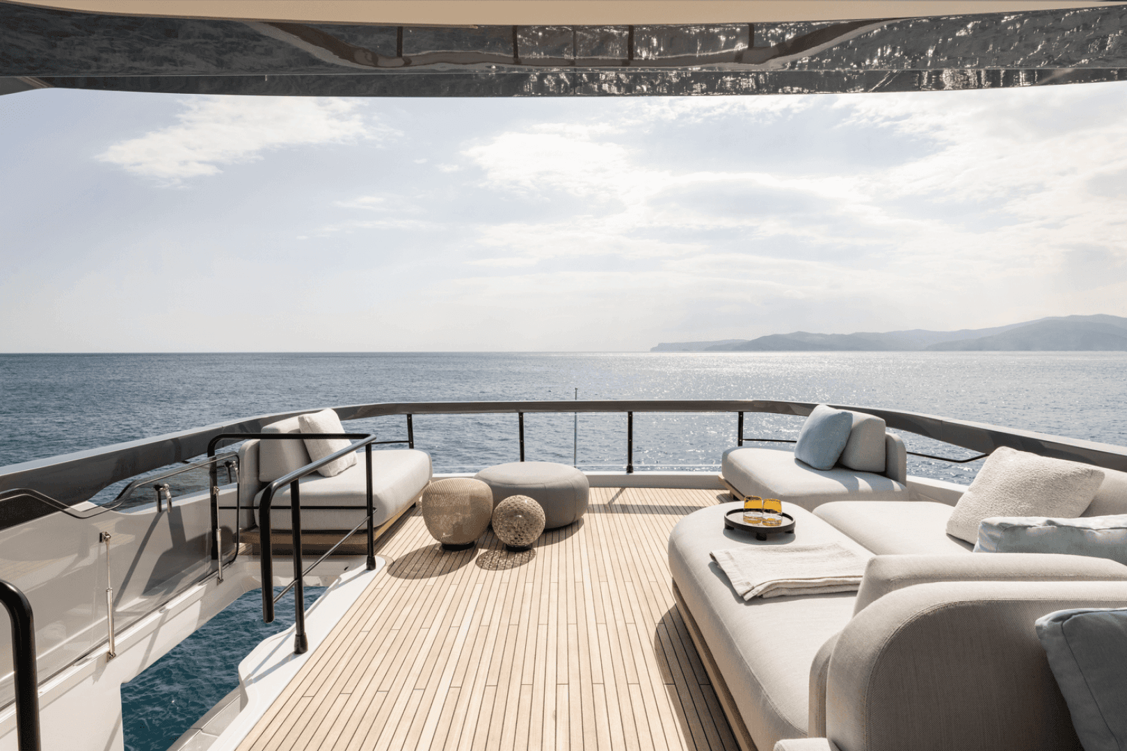 2025 Azimut Fly 72