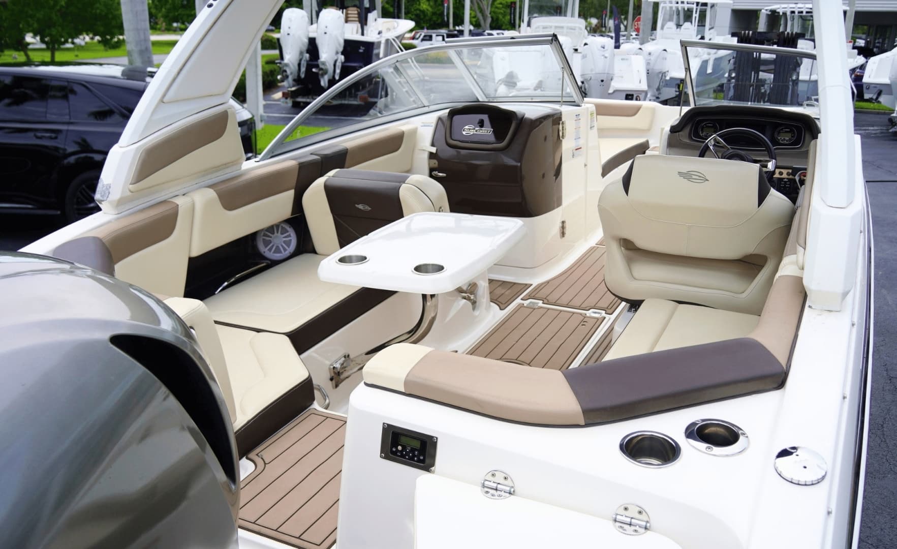 2020 Chaparral 250 Suncoast