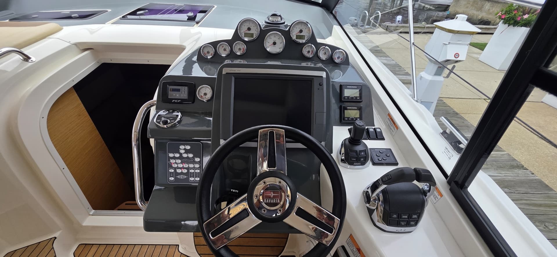 2015 Bavaria Bavaria Sport 360 Hardtop