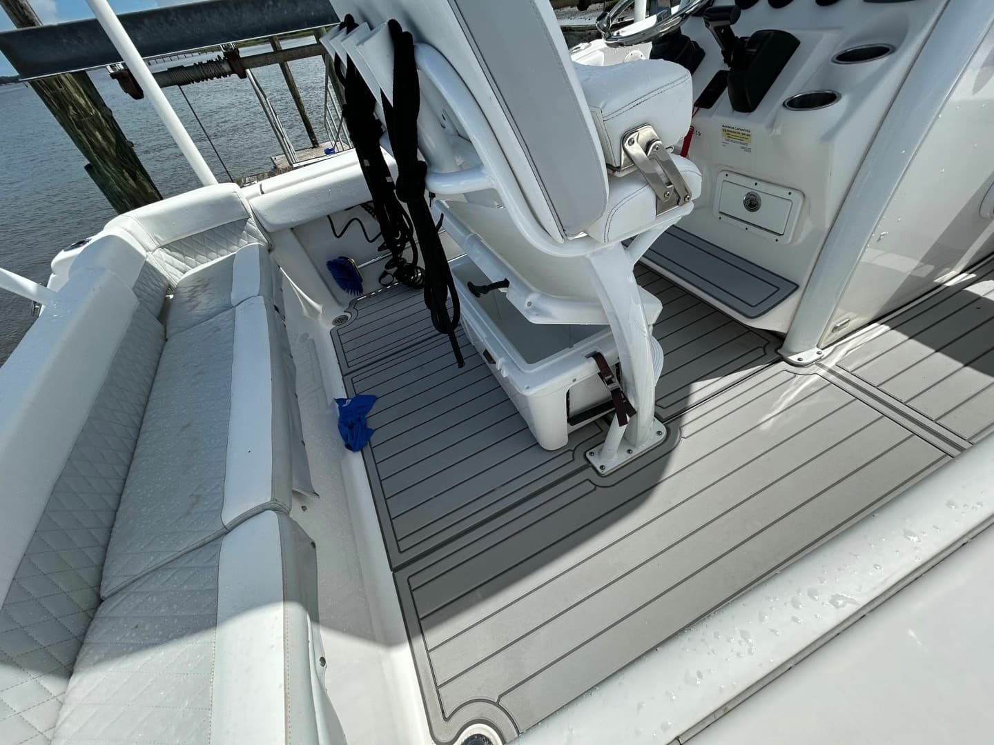 2017 Tidewater 230 LXF