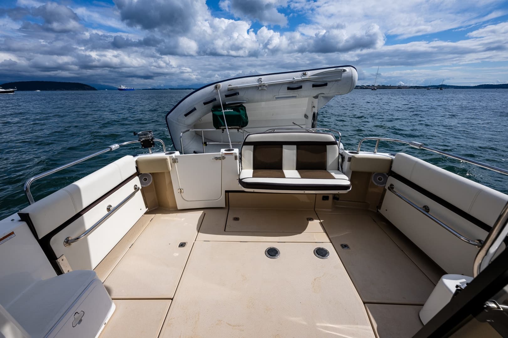 2016 Ranger Tugs R-29 S