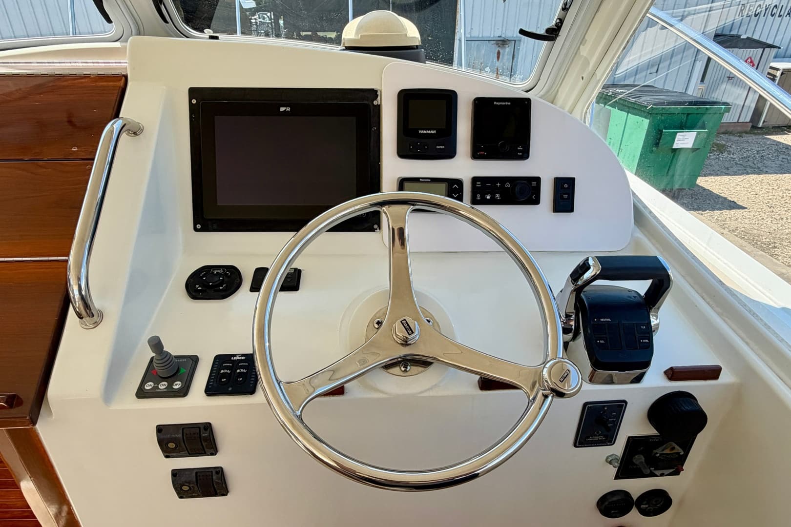 2009 MJM 29z Downeast with new Yanmar diesel