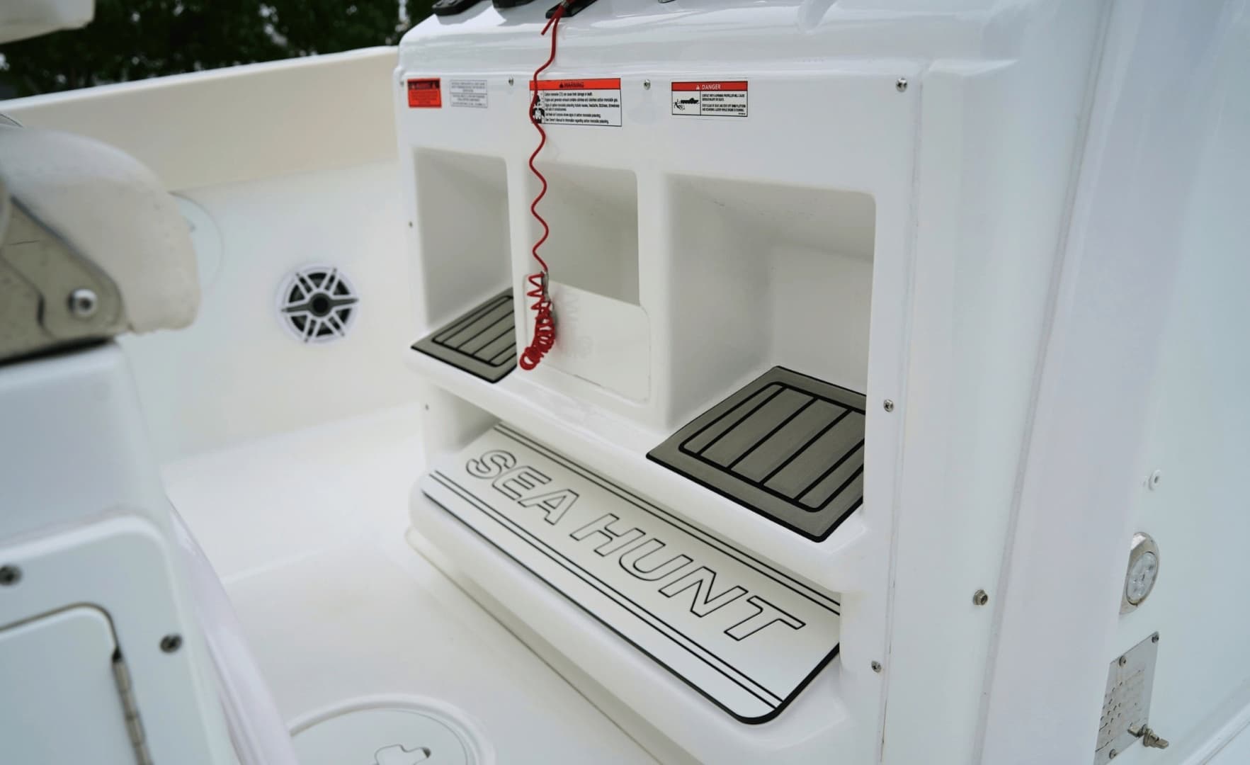2025 Sea Hunt Gamefish 27FS