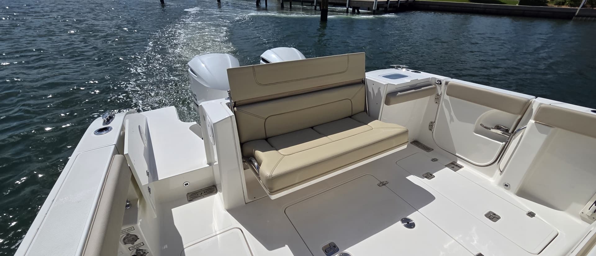 2019 Pursuit 328 Sport