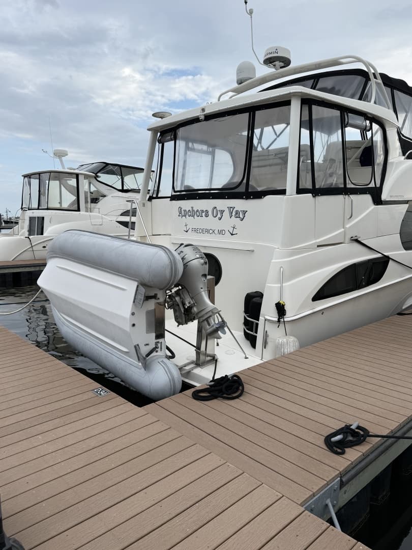 2005 Silverton 43 Motor Yacht