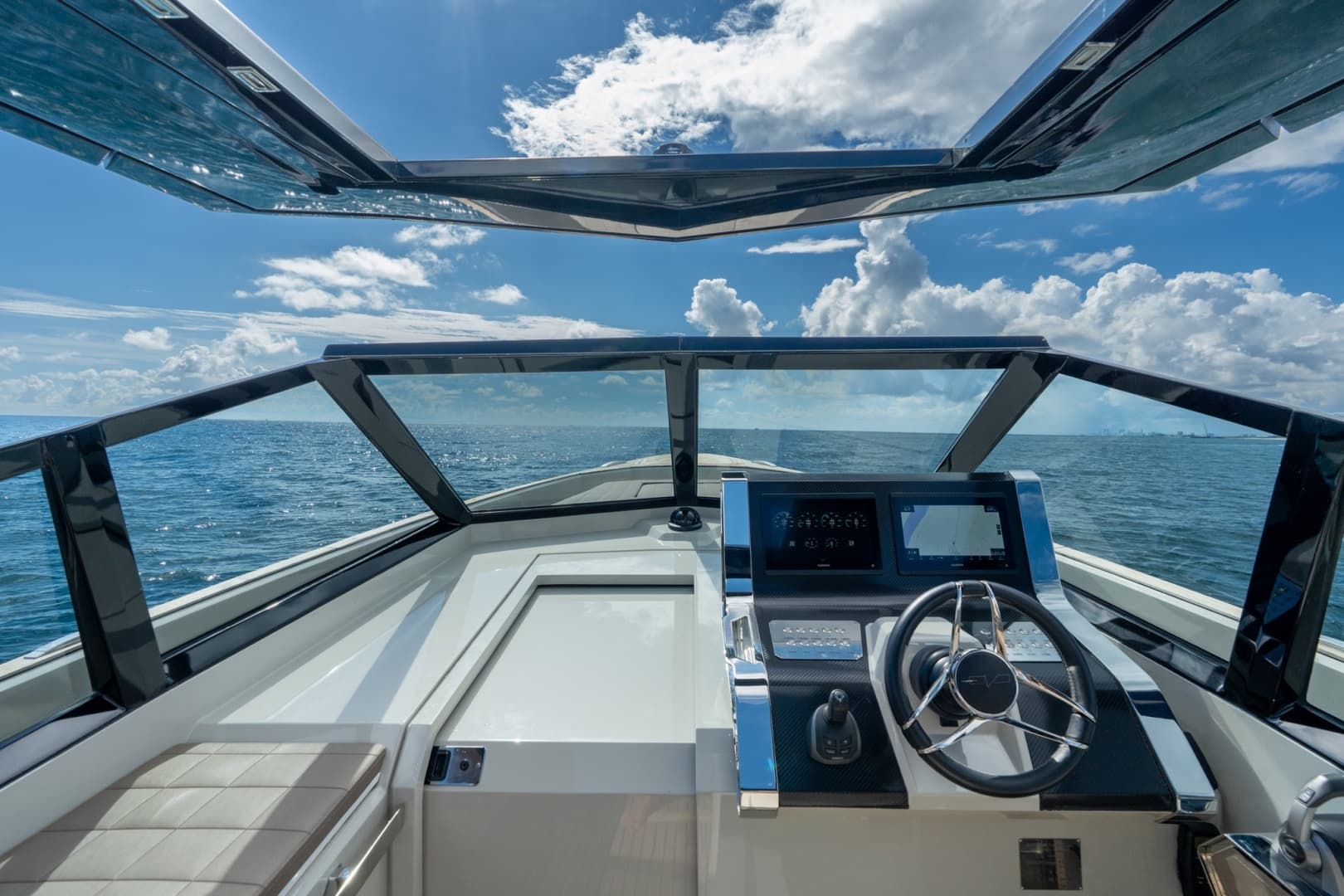 2023 Evo Marine R4