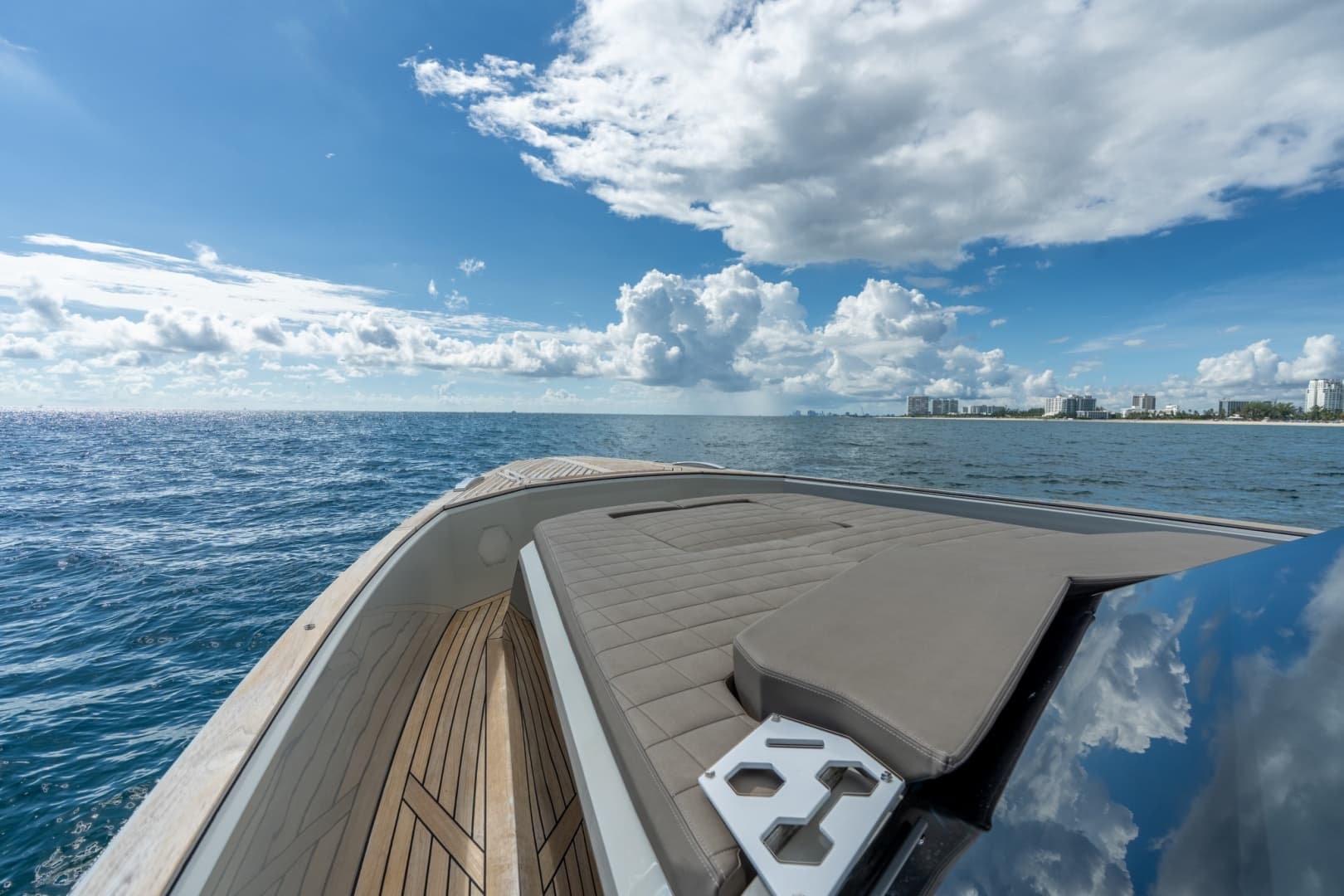 2023 Evo Marine R4